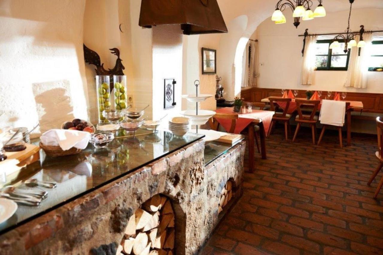 Der Schwan Hotel & Restaurant Schwanstetten Ngoại thất bức ảnh